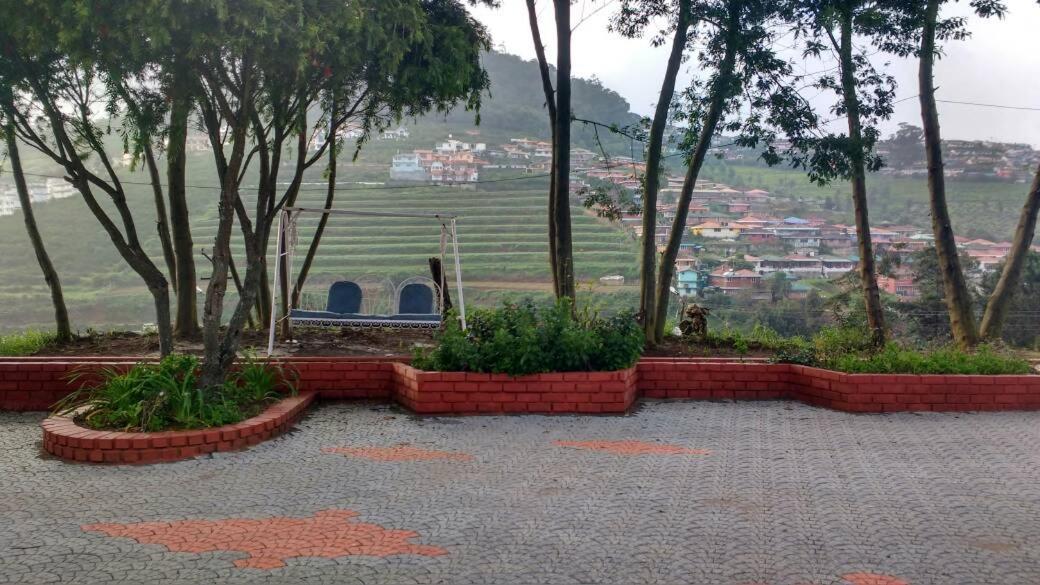 Magic Mist Resort Udagamandalam Exterior photo